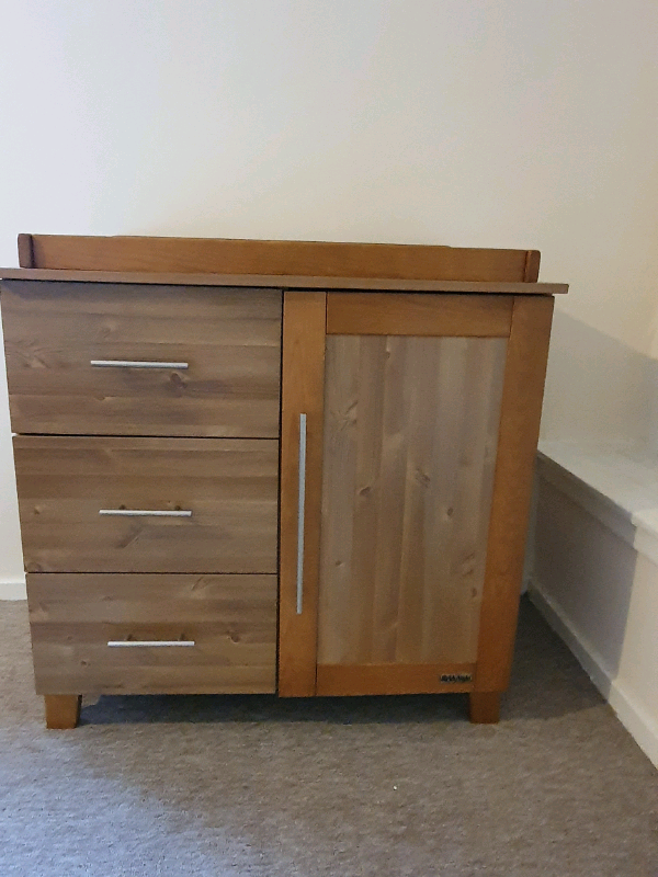 kiddy style changing unit